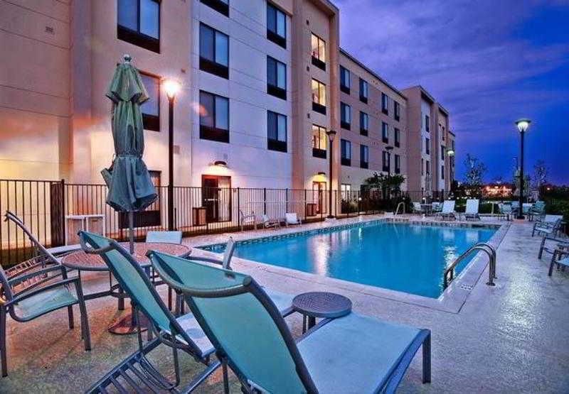 Springhill Suites By Marriott Baton Rouge North / Airport Екстериор снимка
